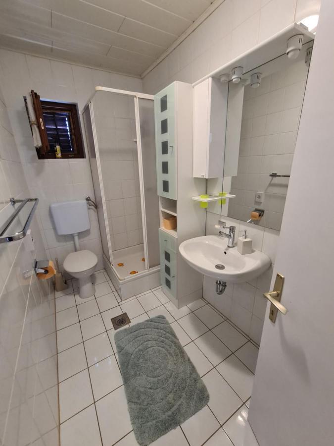 Apartman Tamy Malinska Esterno foto
