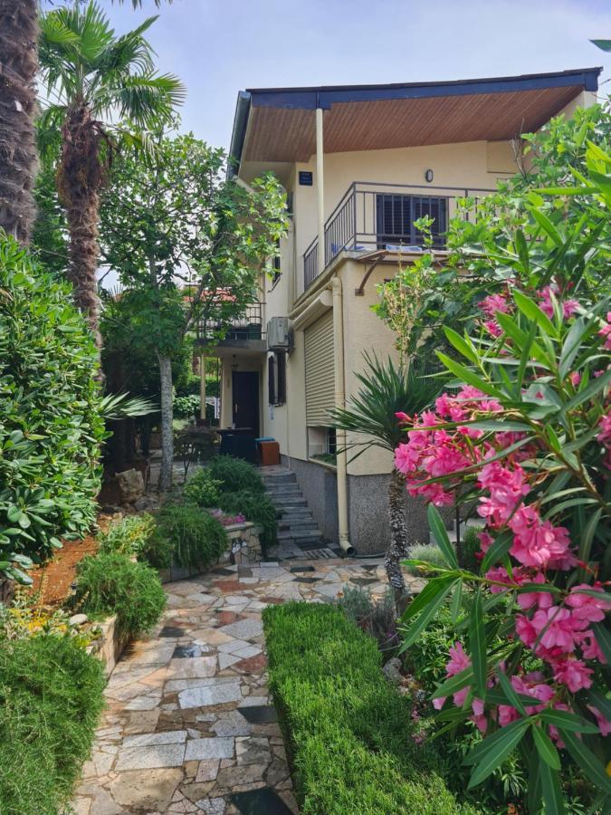 Apartman Tamy Malinska Esterno foto